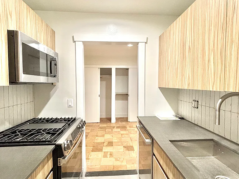 The Chalet Apartments — Photo 56
