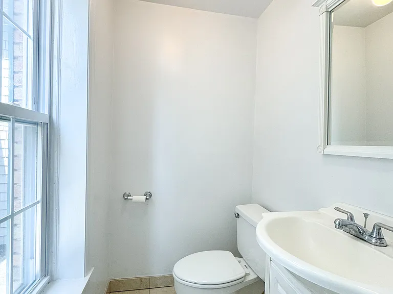 104 Rowayton Ave #1 — Photo 7