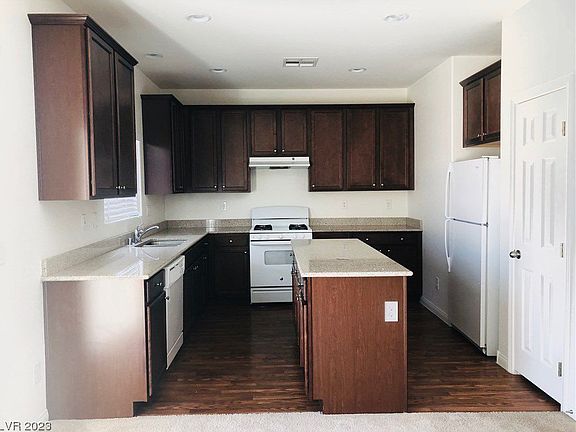4th image of 9879 Burberry Peak Ct