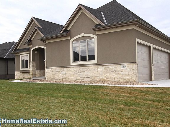 3rd image of 7805 S 96th Bay