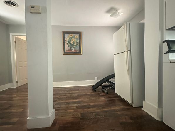 14 Reynolds Ave #2