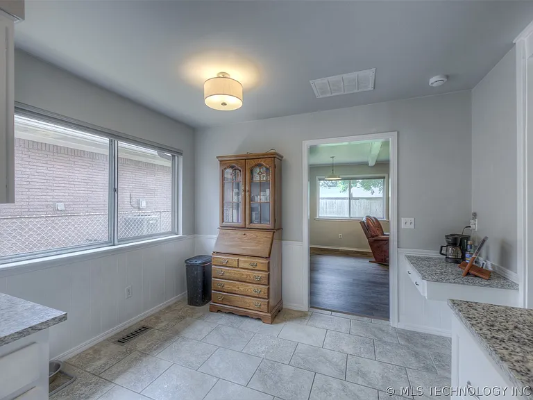 6712 E 51st Pl — Photo 14