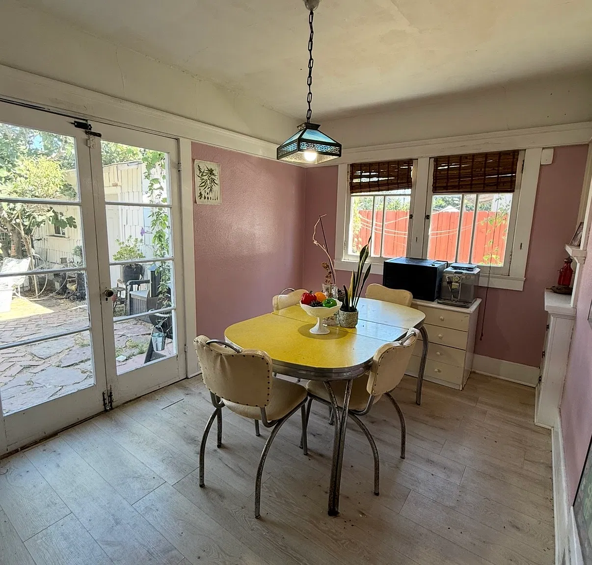 122 S Wilton Pl — Photo 4