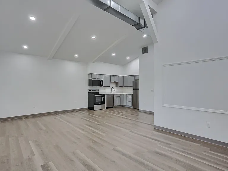 124 Kathleen Dr #5 — Photo 18