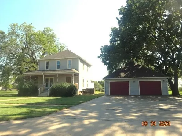 303 W Garfield St, Argonia, KS 67004
