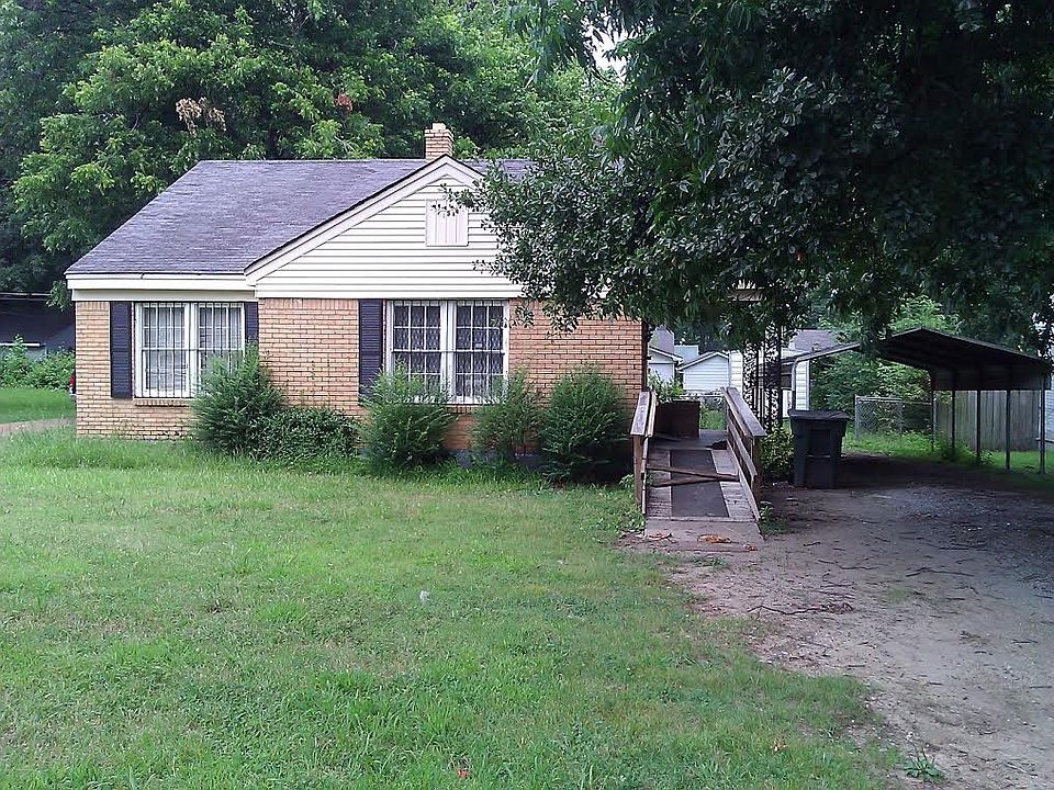 2970 S Radford front_07122014