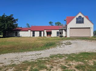 179 Inwood Trl, Azle, TX 76020