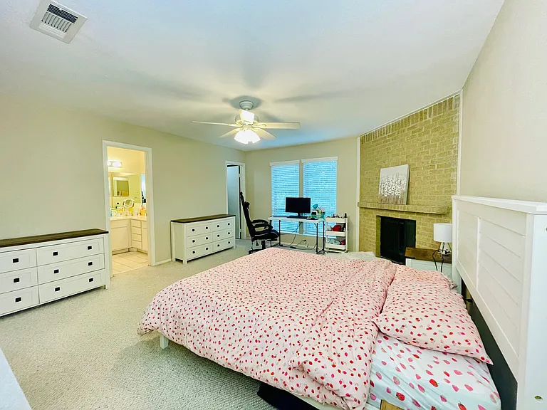 Primary Suite with double sink bathroom and walk-in closet, Bedroom #1