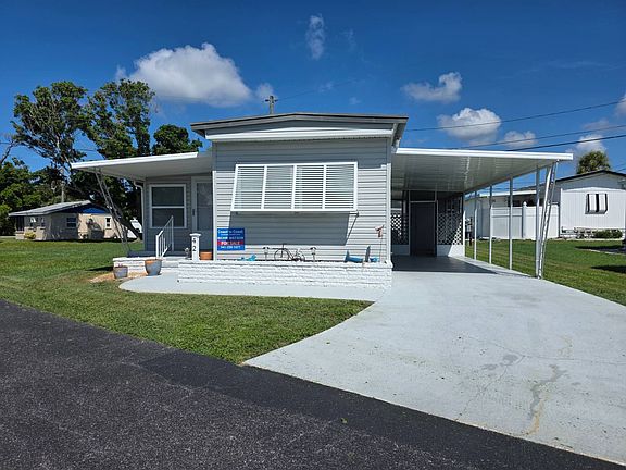 4th image of 42 Spring Ln #42
