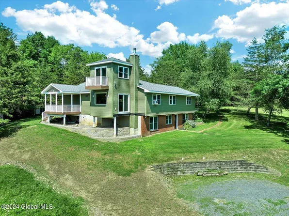 870 Western Road, Castleton On Hudson, NY 12033