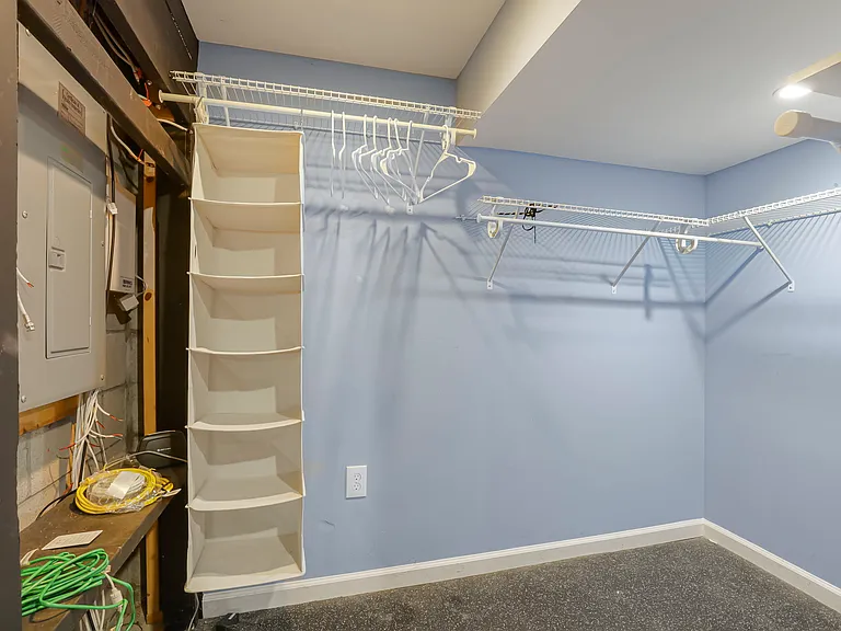 4392 Greensbury Dr — Photo 63