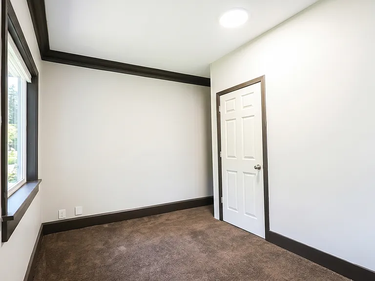 13205 Horner Ave — Photo 4