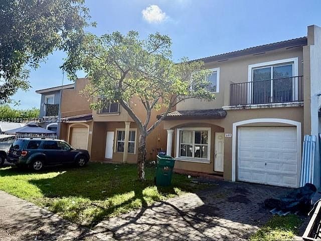 1st image of 609 SW 10th St #609