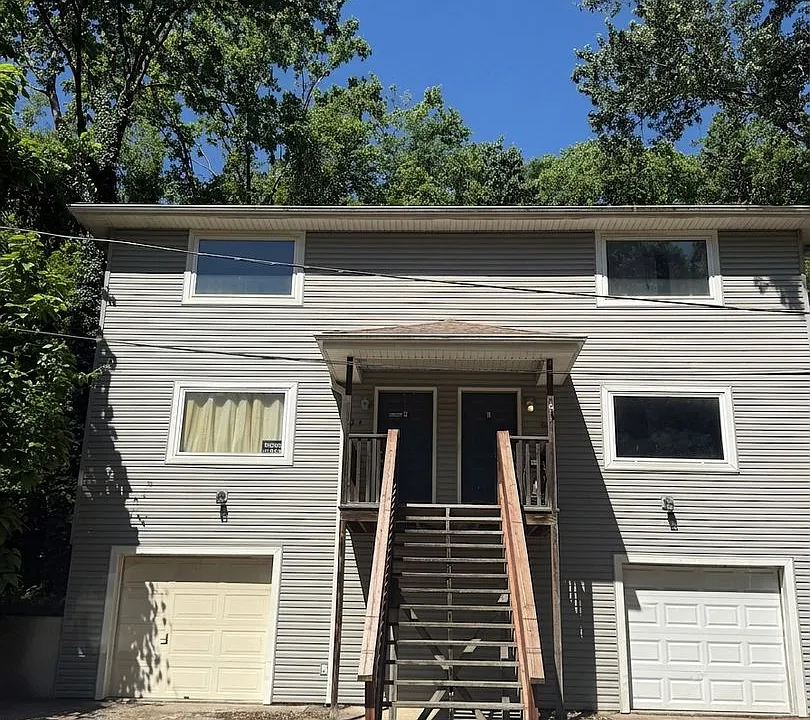 1004 West St