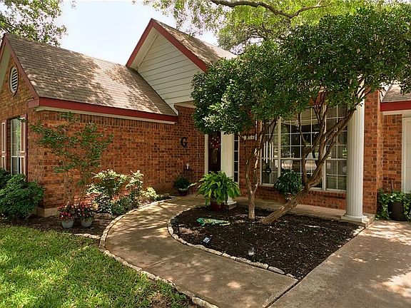 5th image of 8226 Monona Ave