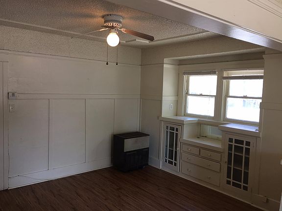 4th image of 1133 E Hedges Ave