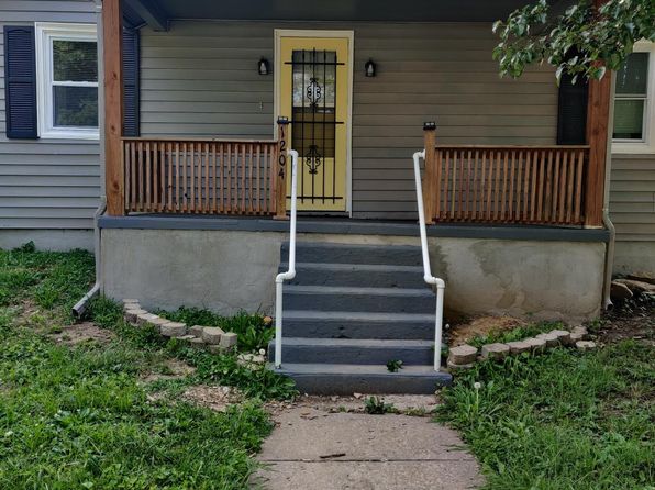 1204 Kingman St, Leavenworth, KS 66048