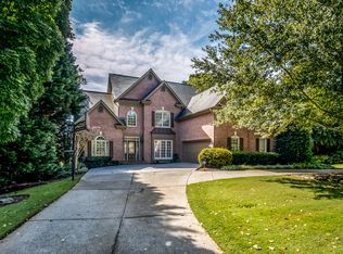 5550 Buck Hollow Dr, Alpharetta, GA 30005