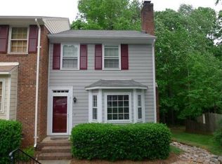 211 Bay Dr, Cary, NC 27511