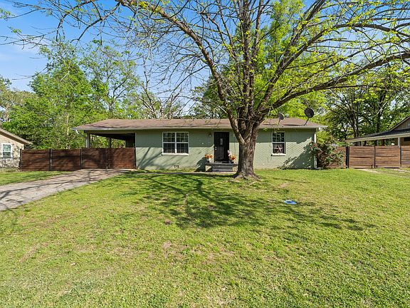 2nd image of 1180 Clay St