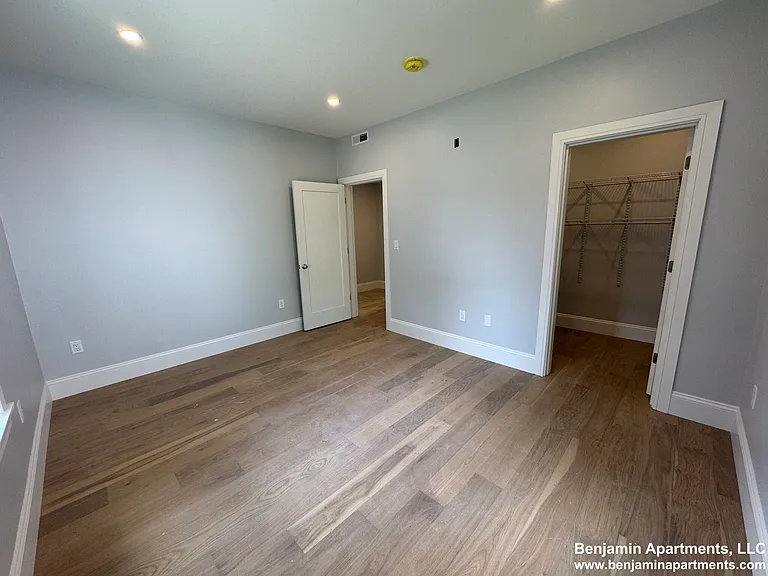 51 Fairbanks St #10 — Photo 19