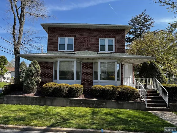 115 Paris Ave, Northvale, NJ 07647