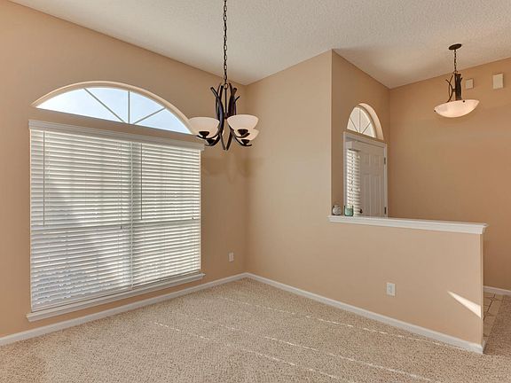 4th image of 12190 Deeder Ln