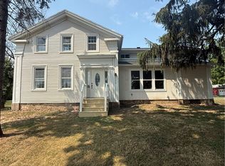 1190 Marshall Rd, Lyndonville, NY 14098