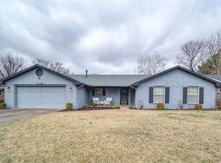1008 N Cardinal Dr, Rogers, AR 72756