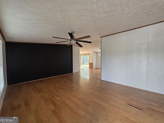 2nd image of 111 Harper Rd