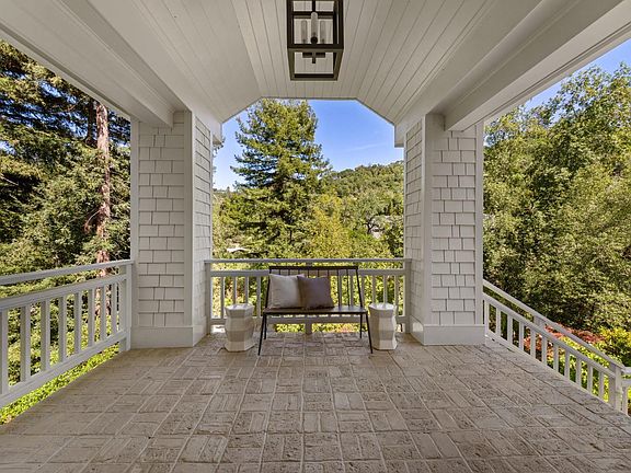 5th image of 80 Laurel Grove Avenue