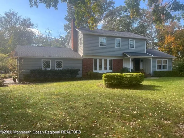 5 Millpond Lane, Colts Neck, NJ 07722