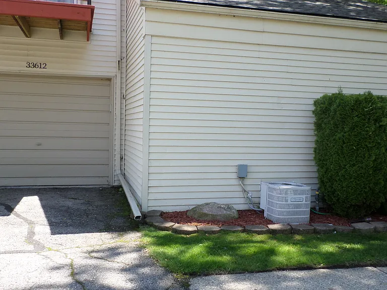 33612 Bayview Dr #77 — Photo 3