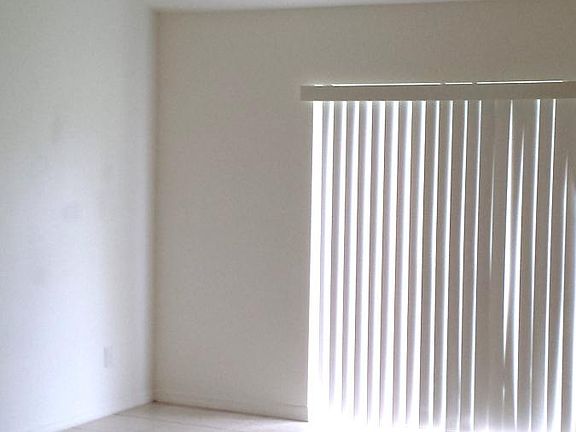 4th image of 708 Jenna Ave S