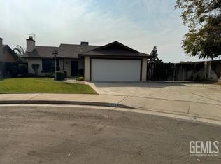413 Lisa Ann Ct, Bakersfield, CA