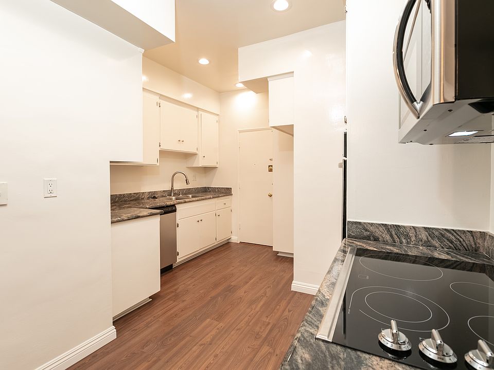 1st image of 1475 S Beverly Dr APT 304