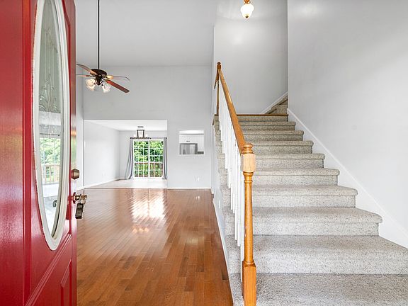 5th image of 2624 Arthurs Ct