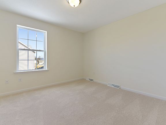 Bedroom-Similar Photo