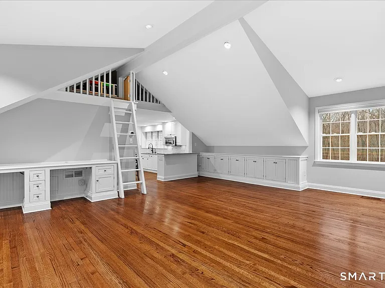 116 Scarlet Oak Dr — Photo 7