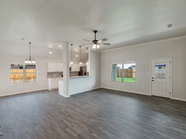 225 Evening Shade Ln, Abilene, TX 79602