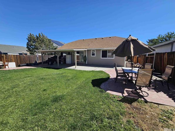 8075 Shifting Sands Dr, Reno, NV 89506