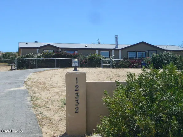 12332 E Avenue X, Pearblossom, CA 93553