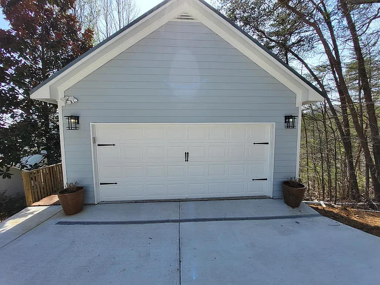 156 Corner Oak Ct — Photo 46