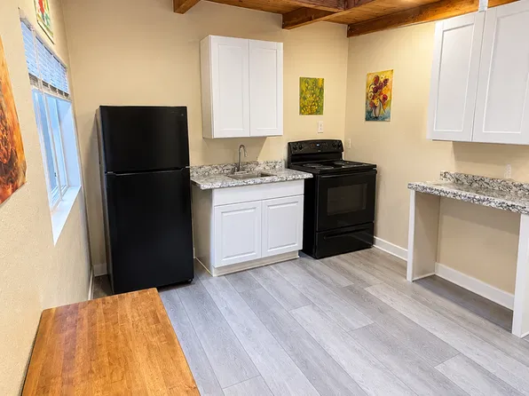 263 Woodland Dr, Ben Lomond, CA 95005