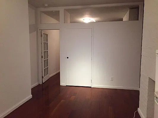 Rented by Sky Management | media 72