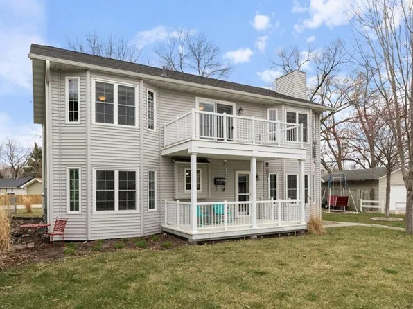 59 Pickard Ln, Council Bluffs, IA 51501