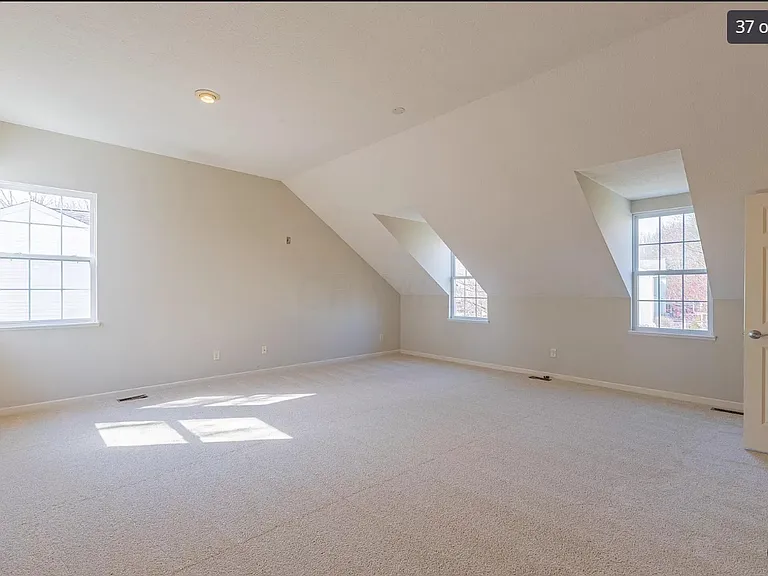 6519 Hilltop Trail Dr — Photo 37