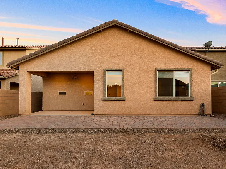 11415 E Glowing Sunset Dr — Photo 34