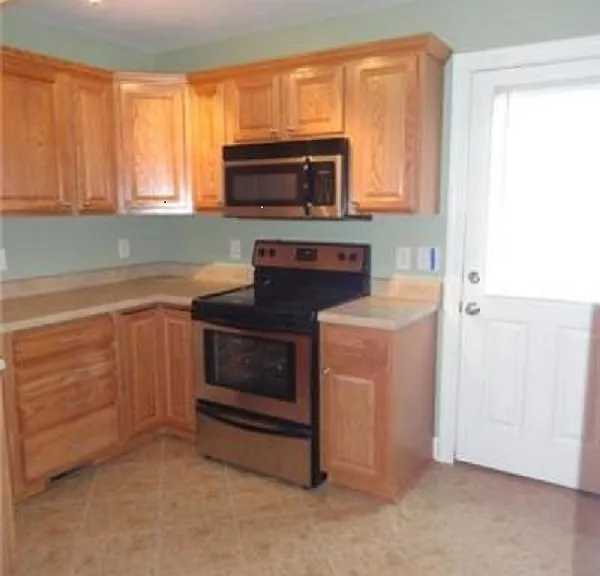 6022 Morrow Rd — Photo 3
