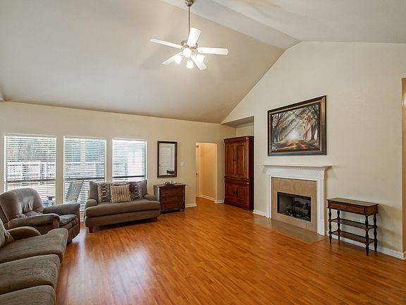 2nd image of 26245 Burlwood Ave